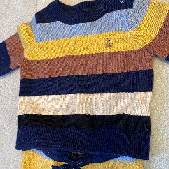 Baby Gap Sweater Matching Set - Picture 2 of 3